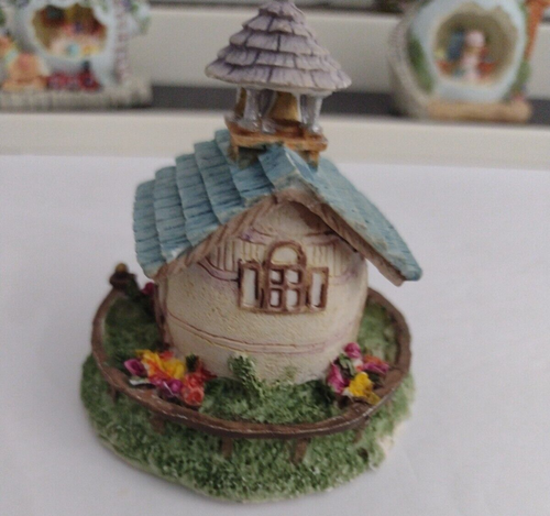 Easter Decorations Resin 7 Pieces Bunny Houses 2 Teapot Houses Miniatures - Picture 11 of 21