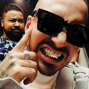 red sunglasses designer