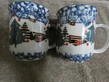 Tienshan Folk Craft "Cabin in the Snow" SET OF 2 Winter Christmas MugS EUC