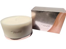 DISCONTINUED Avon Treselle Shimmering Dusting Body Powder 3.5 oz