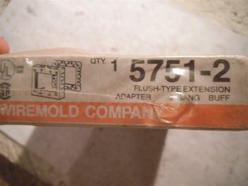 WIREMOLD WIRE MOLD V5751-2 FLUSH EXTENSION ADAPTER 2 GANG BUFF MISSING SCREWS - Bild 2 von 2