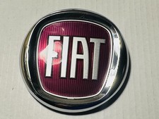 2012 2017 Fiat 500l Rear Trunk Lid Chrome Red Emblem Badge Logo Oem 2012 2017 Fiat 500l Rear Trunk Lid Chrome Red Emblem Badge Logo Oem