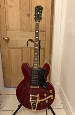 Epiphone Limited Edition Riviera P93 Wine Red Electric Guitar