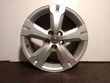 Jantes Toyota URBAN CRUISER