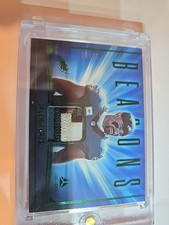 2025 Panini Luminance - Jalen Hurts Beacons Green SSP /25 3 Color Patch Eagles