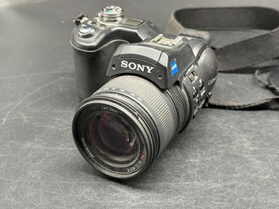 Sony Cybershot DSC-F828 8.0MP Digitalkamera, Carl Zeiss Objektiv, Defekt