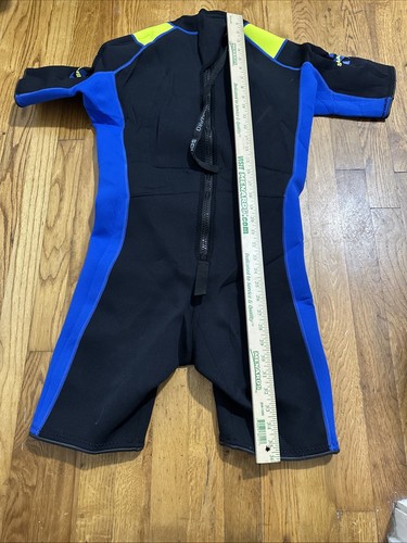 ScubaPro Men's Shorty SCUBA Wetsuit 2.5mm size Large VGUC Ships FREE - Picture 8 of 10
