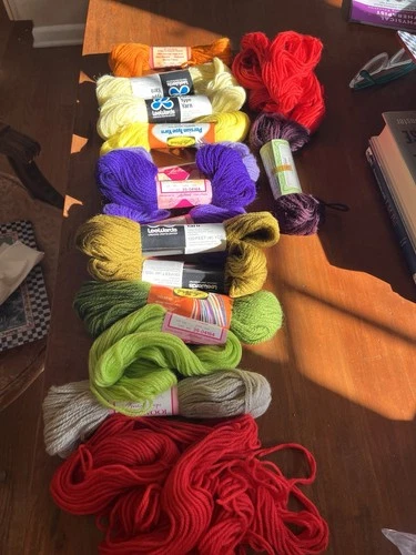 Lot 16 Persian Wool Skeins Crewel  Needlepoint Vintage - product listing photo
