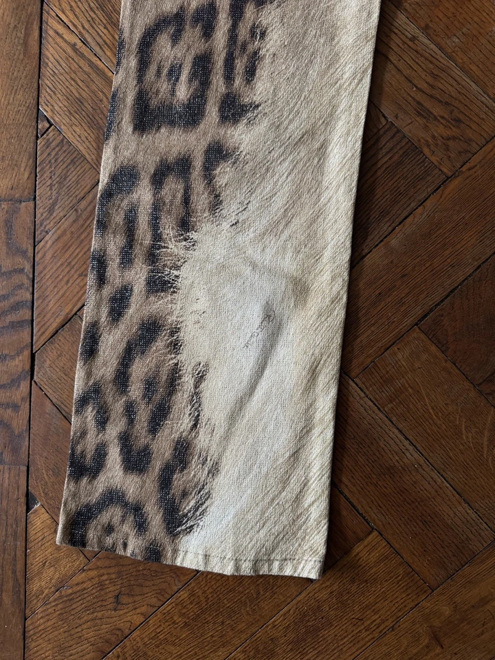 Roberto Cavalli Vintage Women's Leopard print Straight Jeans brand new with tag - Image 4 of 4