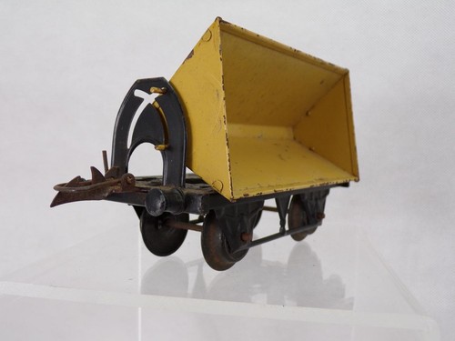 Hornby O gauge McAlpine and Sons Contractors side tipping wagon 1E8 - Picture 3 of 6
