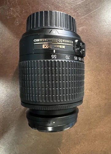 Nikon D3400 24,2MP DSLR Camera - ( 18-55mm f/3.5-5.6G VR Lens). 4 Extra Lenses. - Picture 8 of 8