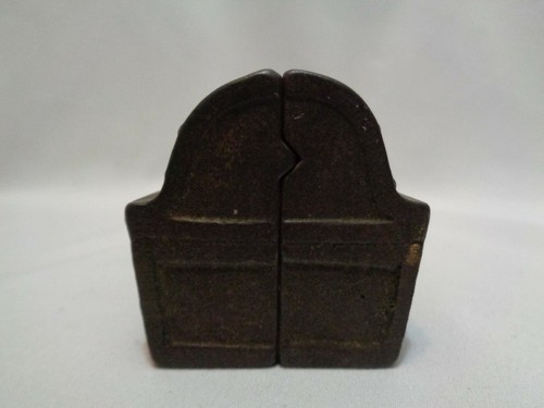 Cast Iron Pirate Treasure Chest Still Coin Bank Small Size - Picture 9 of 12