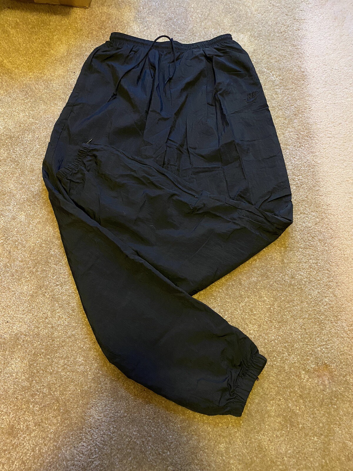 Nike Track Pants Joggers Size Medium RN 56323 CA 01944 Gray Tag