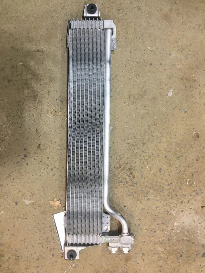 Enfriador de aceite de transmisión CHRYSLER 200 15 16 17 Foto 2 de 2