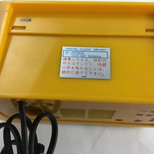 Reloj DE COLECCIÓN SEIKO FLIP DP666T Amarillo Edad Espacial Mediados de Siglo JAPÓN artículo usado - Imagen 2 de 3