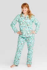 WONDERSHOP Pajamas SLEDDING DOGS XS Flannel Set Top Pants Santa Holiday Tree NWT