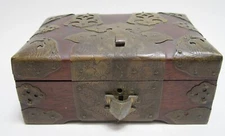 VTG Chinese Sung Kee & Co. Engraved Brass Mounted Jewelry Box