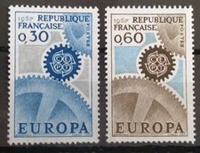 2 TIMBRES FRANCE 1967 CEPT EUROPA N° 1521 / 1522 NEUF**