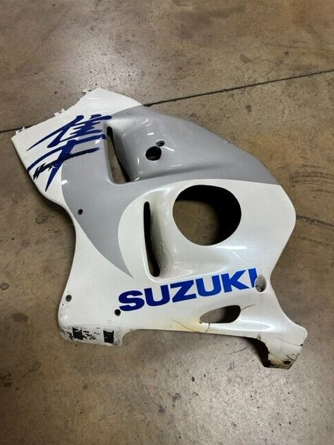 1999-2007 Suzuki Hayabusa Left Side Fairing USED-OEM WHITE AND SILVER