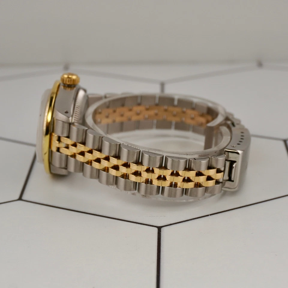 Reloj Rolex Datejust para dama 26 mm oro 18k y acero esfera verde diamantes de 1,5 quilates Foto 4 de 4