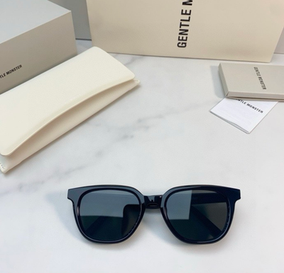 Gentle Monster Maison Margiela MM007 01 Sunglasses Black With Case