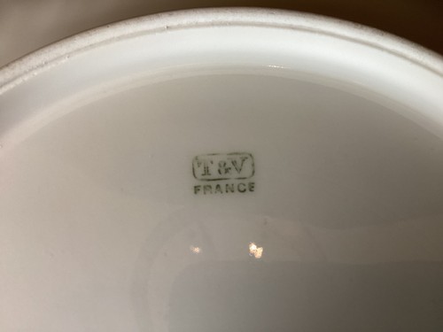 Antique -TV (Tressemann & Vogt) France - plate - floral - gold trim - 9-1/4" - Picture 3 of 6