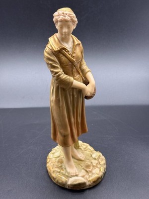 Antique Worcester French Fissher Girl James Hadley Figurine D 1888