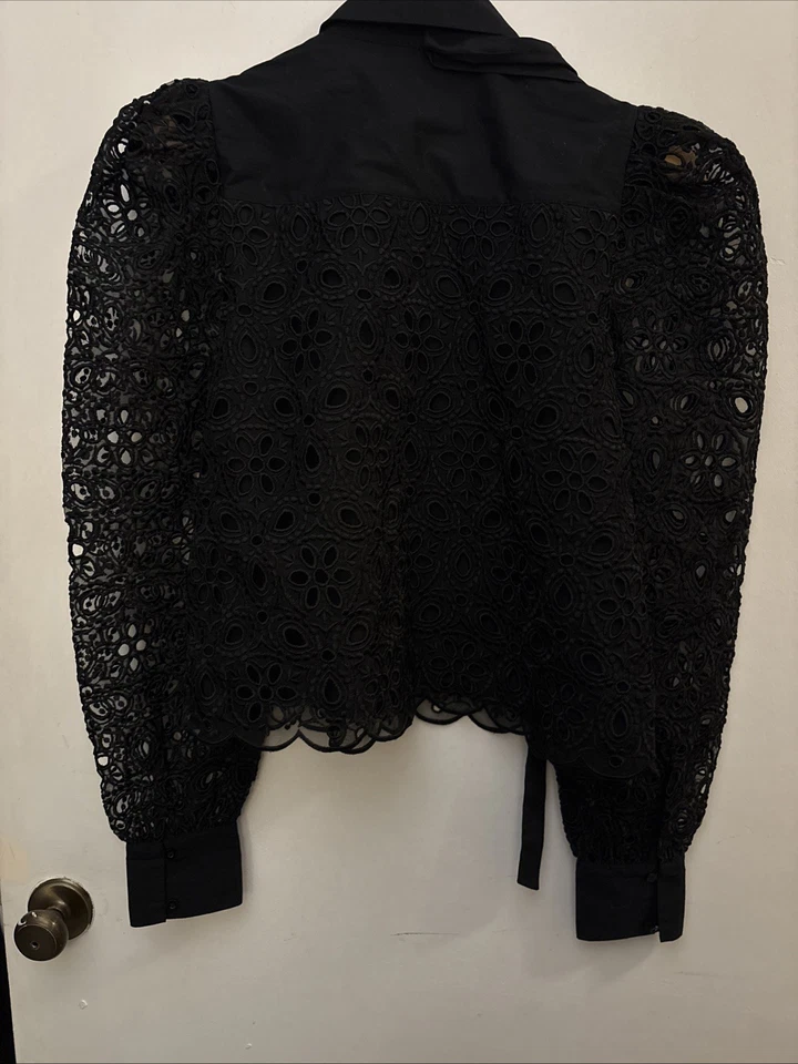 Blusa Top Express Para Mujer de Encaje Manga Abullonada en Negro Talla M Nueva Sin Etiquetas Foto 4 de 4