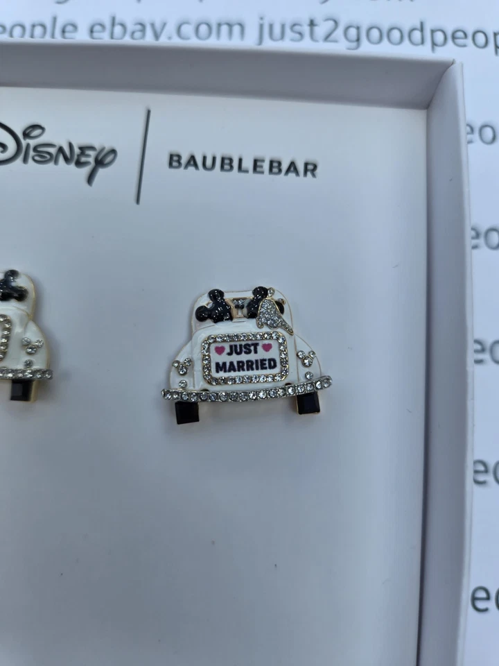 Pendientes de boda Disney Baublebar Mickey Minnie Mouse recién casados ​​blanco coche nuevos en caja Foto 2 de 4