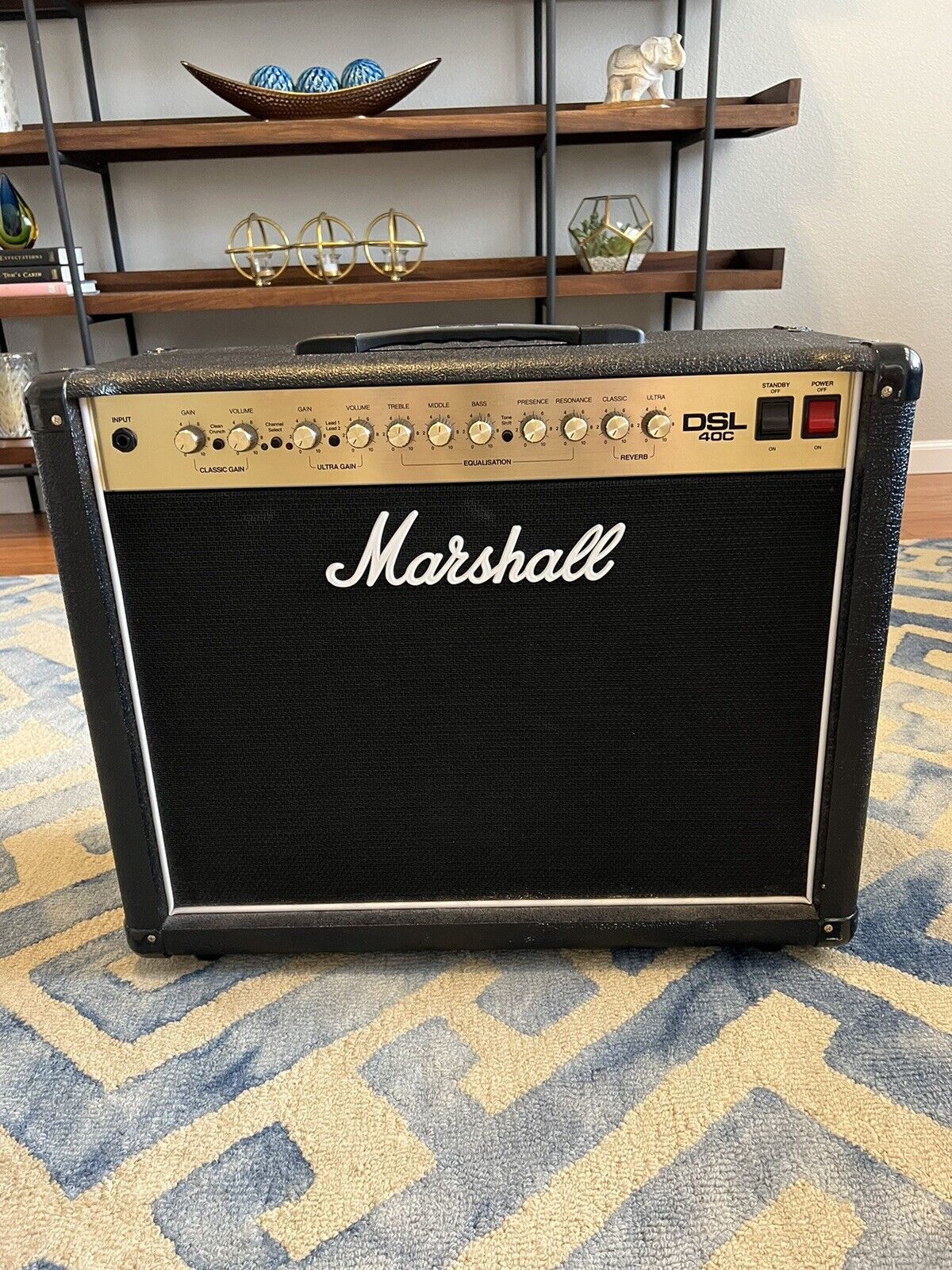 Marshall DSL40C w/Foot Switch