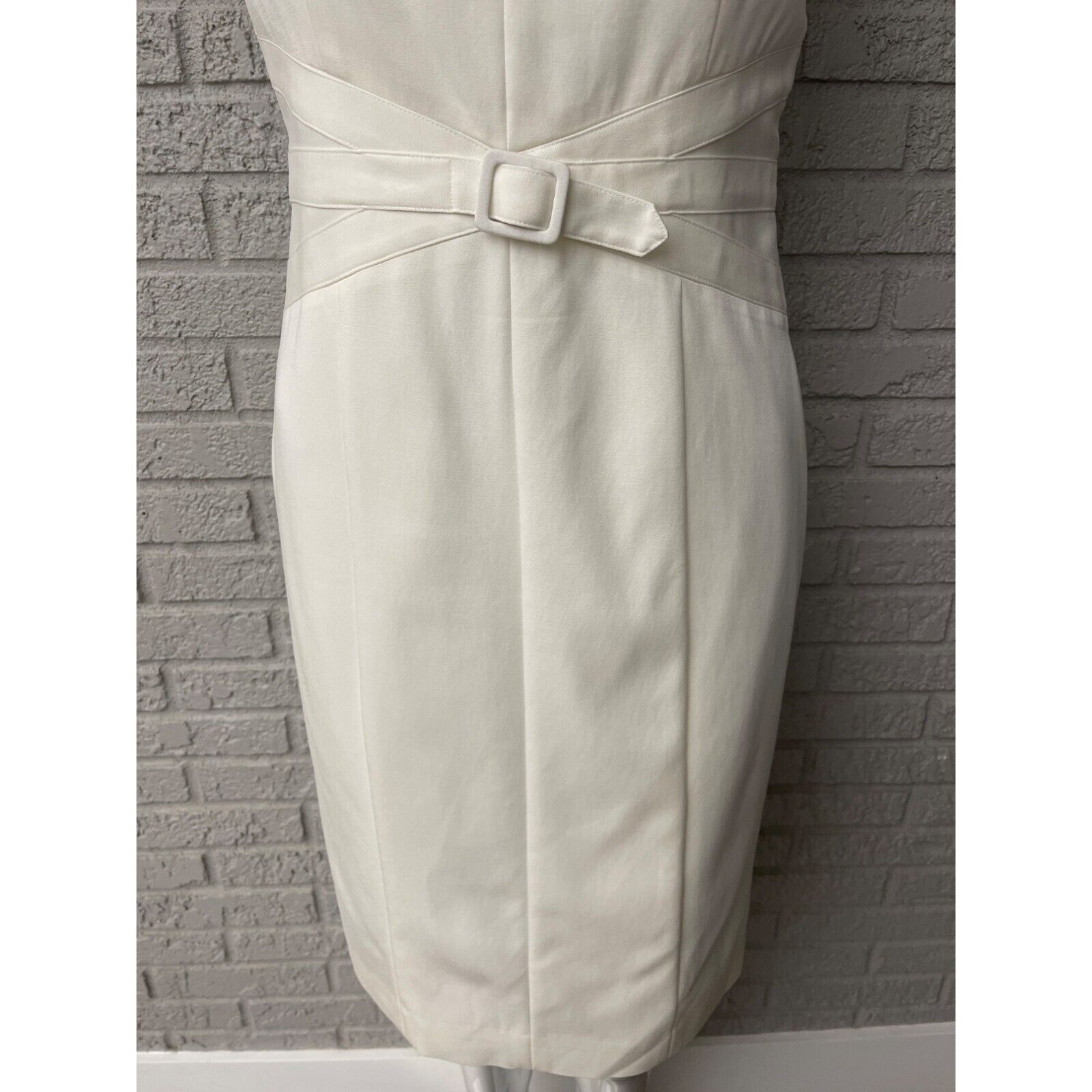 DD Collection White Sleeveless Sheath Dress Size 6 - image 5