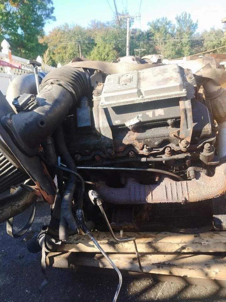 Used Engine Complete Assembly fits: 2004 Ford F250SD PICKUP 6.0L VIN P 8th digit - Image 4 of 4