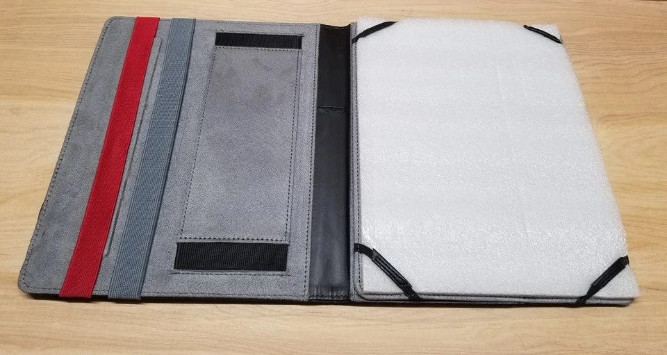 Rocketfish - MY WAY Nylon Case for Apple® iPad® 2nd 3rd and 4th Generations - Image 4 of 4