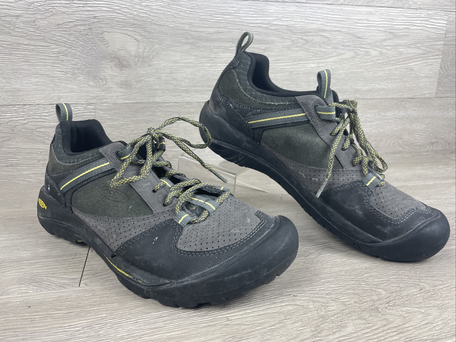 Scarpe da trekking uomo Keen Montford marrone terra scura 1014365 taglia 9