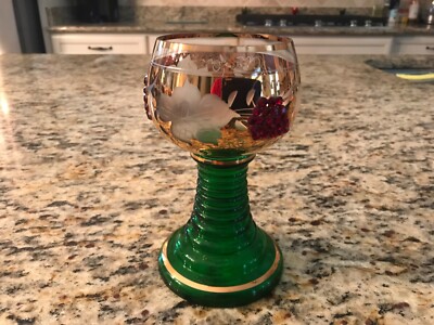 Luminarc / Karlsruhe Green Beehive Stem Gold Trim Red Jewel Grapes Goblet Glass
