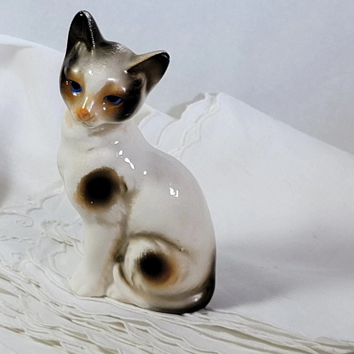 Enesco Siamese Cat In Collectible Cat Figurines for sale | eBay