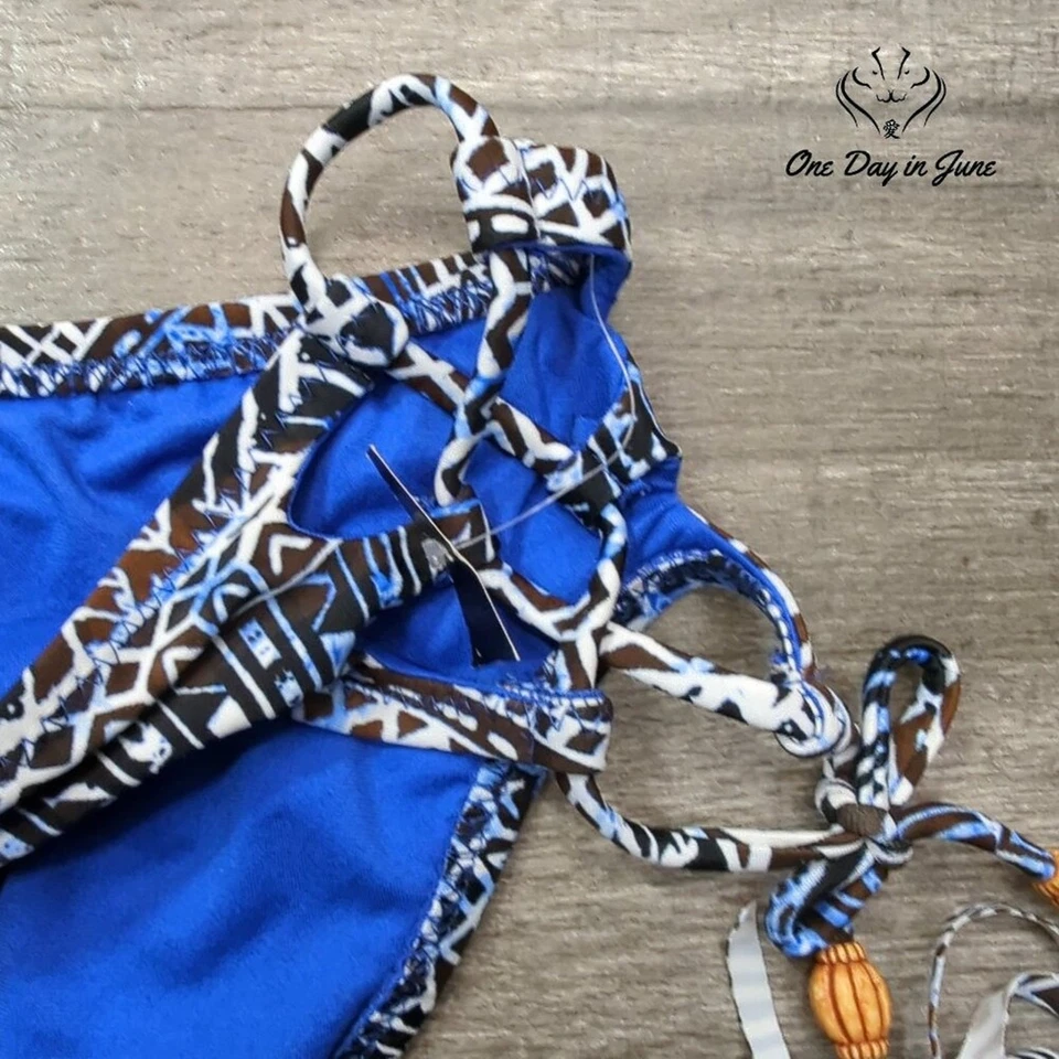 Parte inferior de bikini con estampado tribal a.n.a talla M Foto 2 de 3