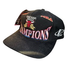 Vintage New With Tags 1997 Chicago Bulls Championship Locker Room SnapBack