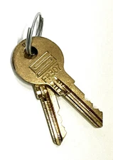 ( 2 ) Two Steelcase Office furniture keys / Cabinet Key / Series FR307