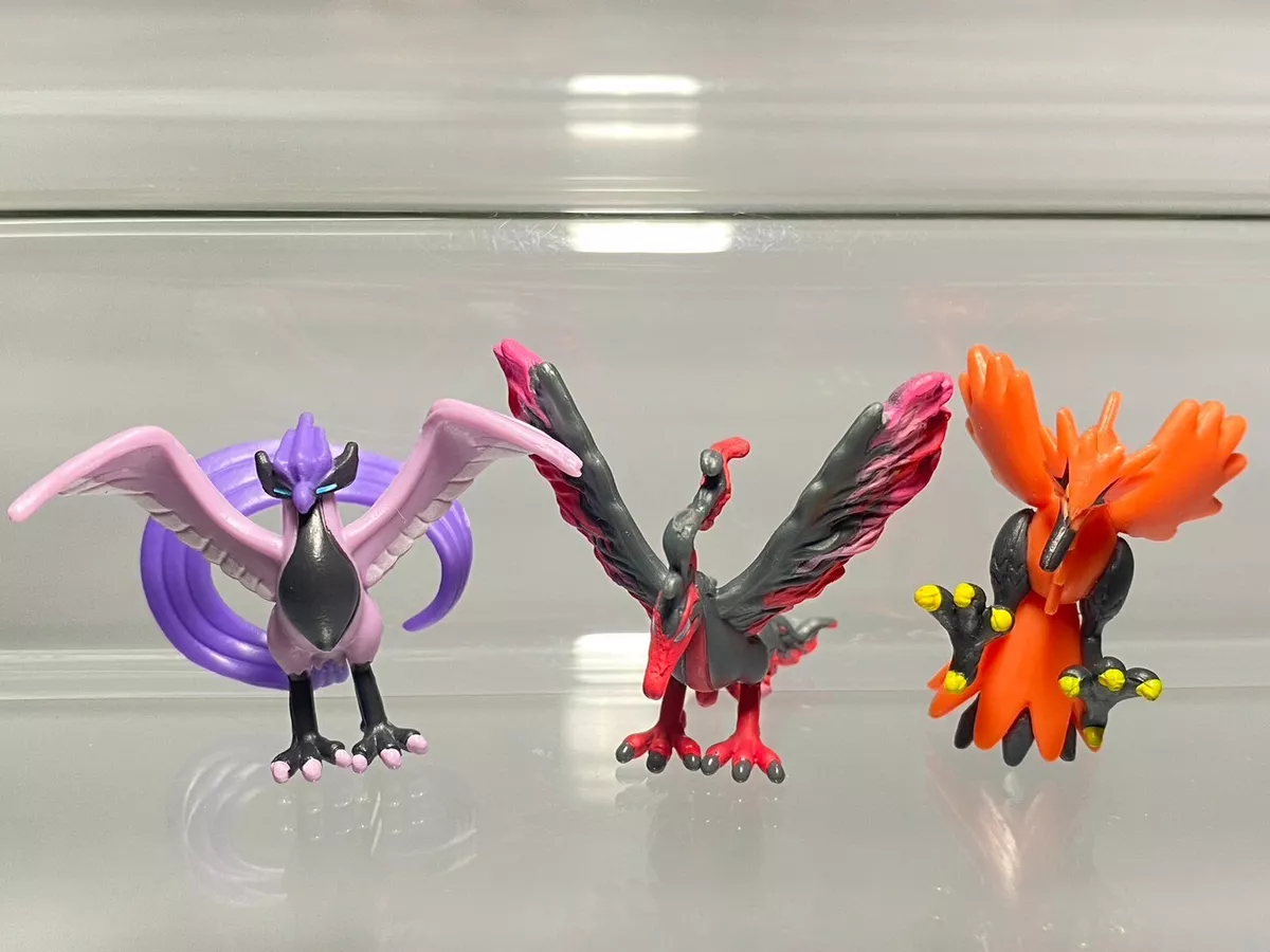 Galarian Zapdos Pokemon Figure