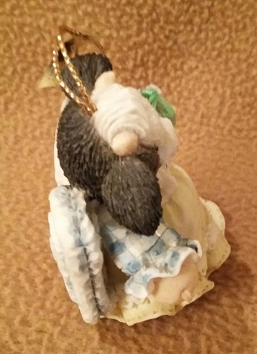 Mary's Moo Moos Ornament 1994 "Angel Girl Cow with Wings & Cow Bell" #651613 - Picture 6 of 8