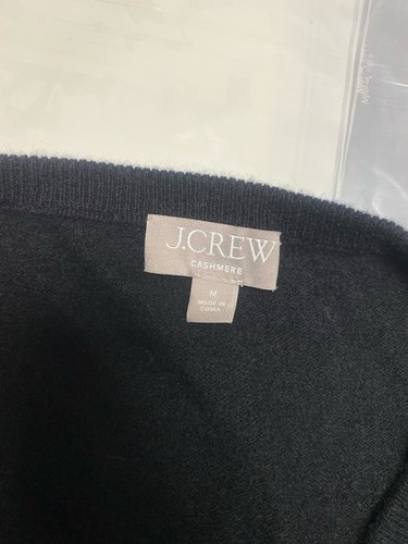 J Crew Womens Black Cashmere Pullover V- Neck Size M/L - Picture 3 of 5