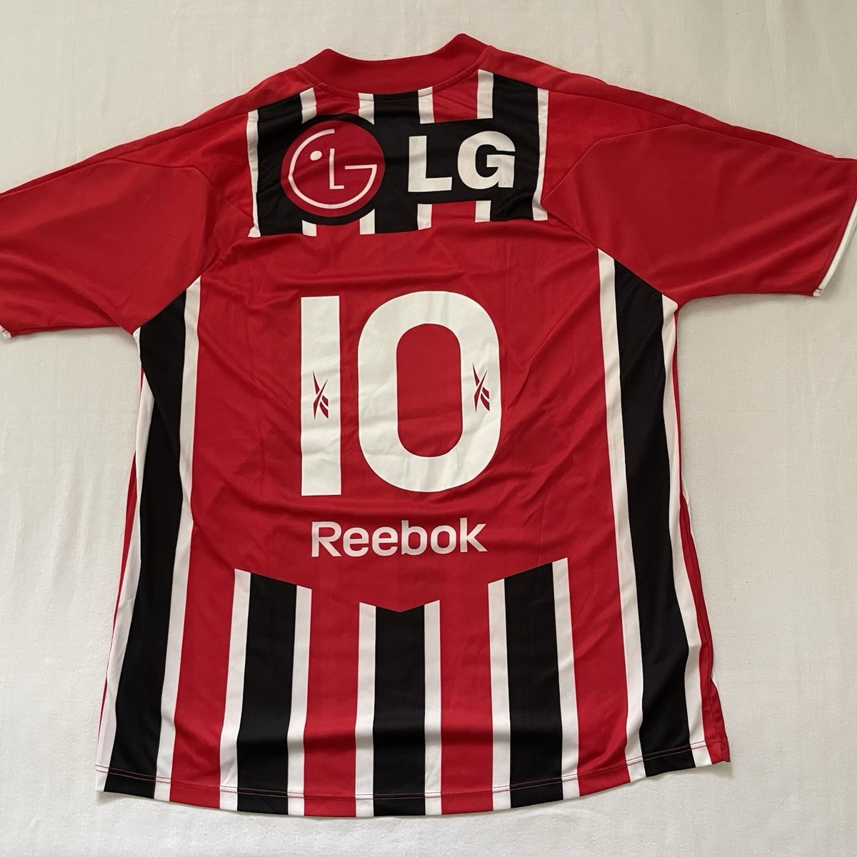 SPFC Sao Paulo FC Reebok Jersey #10 Mens M Red Black LG Soccer