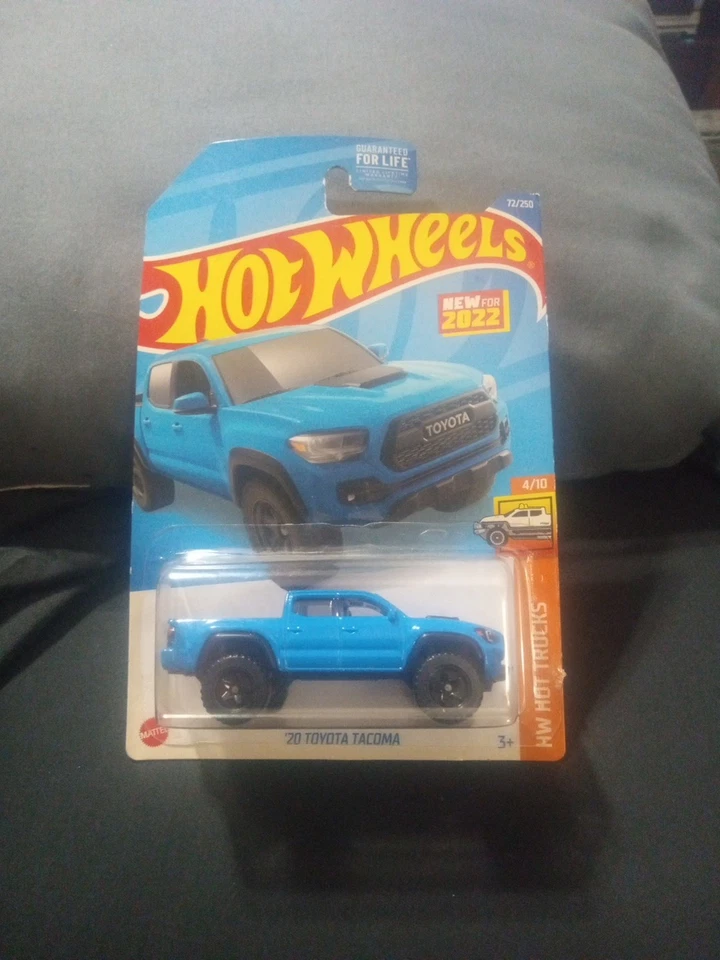 Lote de 7 Toyota Tacoma Hot Wheels/Caja de cerillas Foto 2 de 4