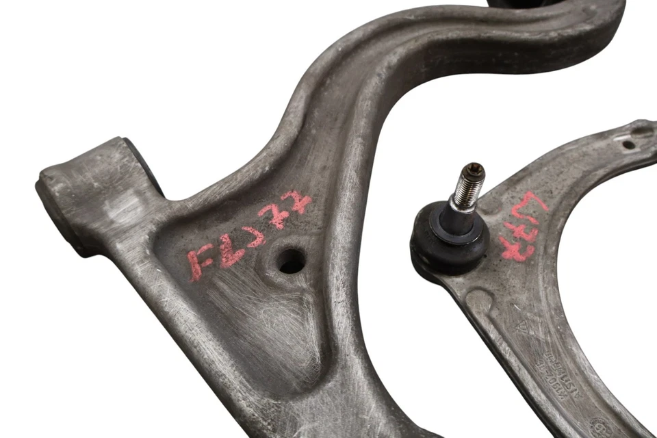 Juego de brazo de control superior inferior delantero izquierdo Porsche Panamera S 10-16 97034105304 OEM Foto 4 de 4