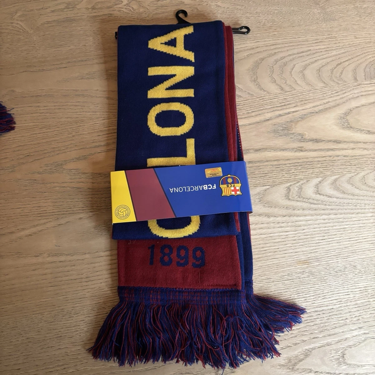 Écharpe Vintage Barcelone – Années 90, Style Laine, Foulard Supporter
