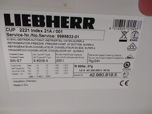 4 Stück Glasregale und Thermostat von LIEBHERR Comfort 2221-21A/001 Kühlschrank