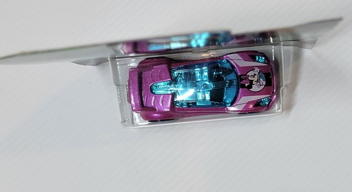 Hot Wheels Disney 90th Anniversary Mickey and Friends Complete 8 Car Set 1:64 - Picture 6 of 24