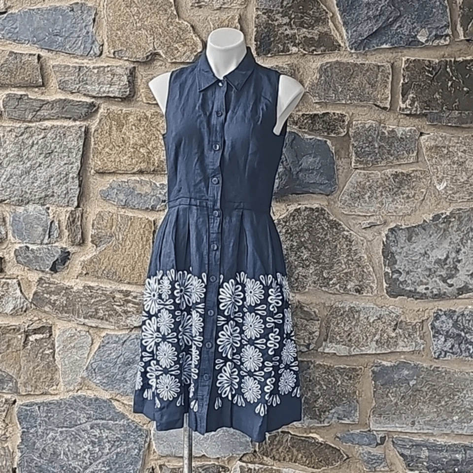 O by Oscar de la Renta | Lino Azul Marino Floral Ojales Bordados Ajuste Acampanado Talla 6 Foto 2 de 4