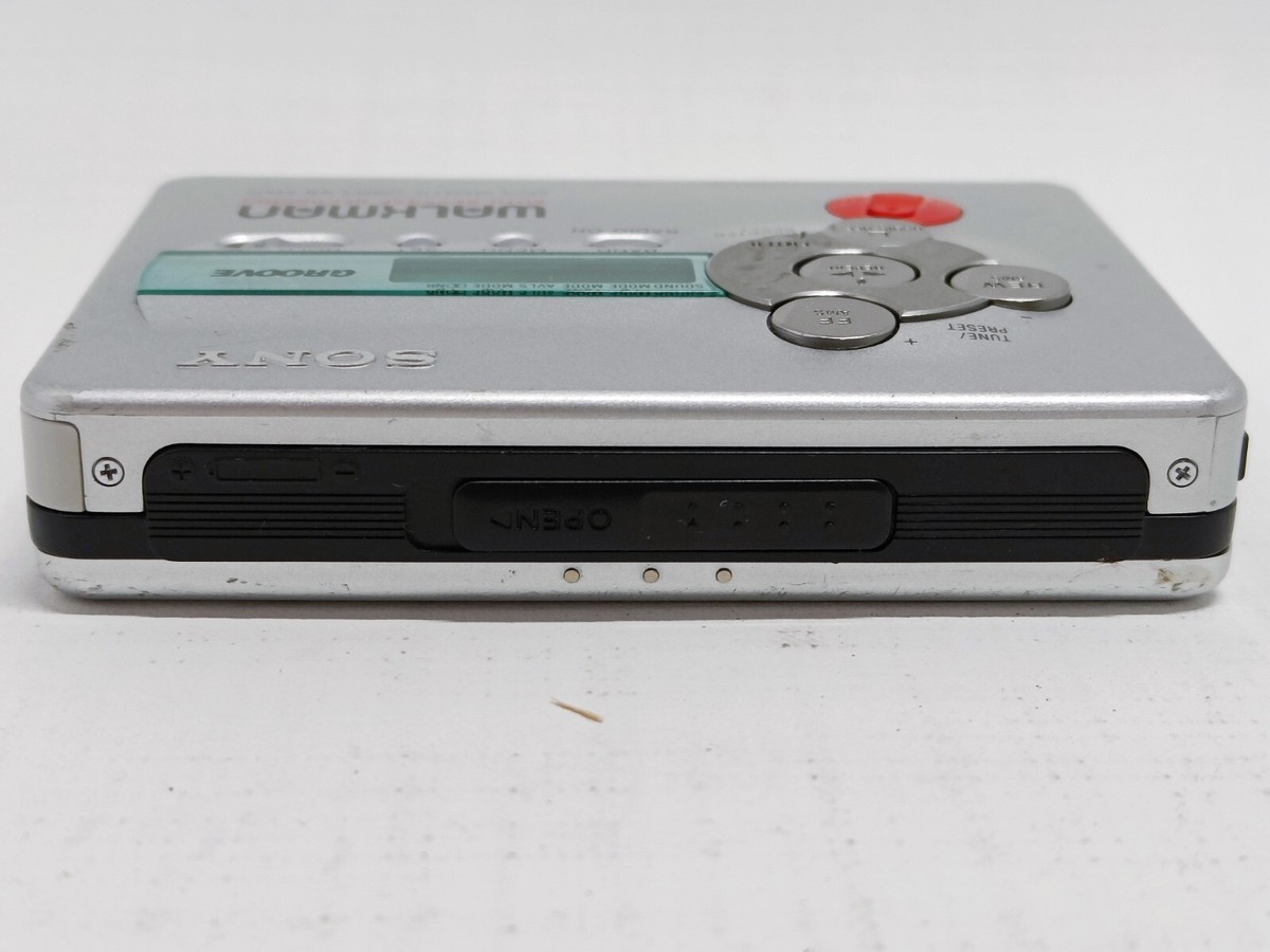 Vintage Sony Walkman WM-GX670 - Radio Cassette-Corder - Auto